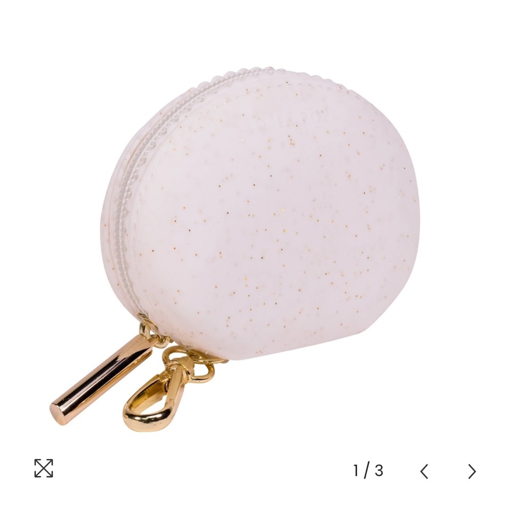Rosie Pope Paci holder